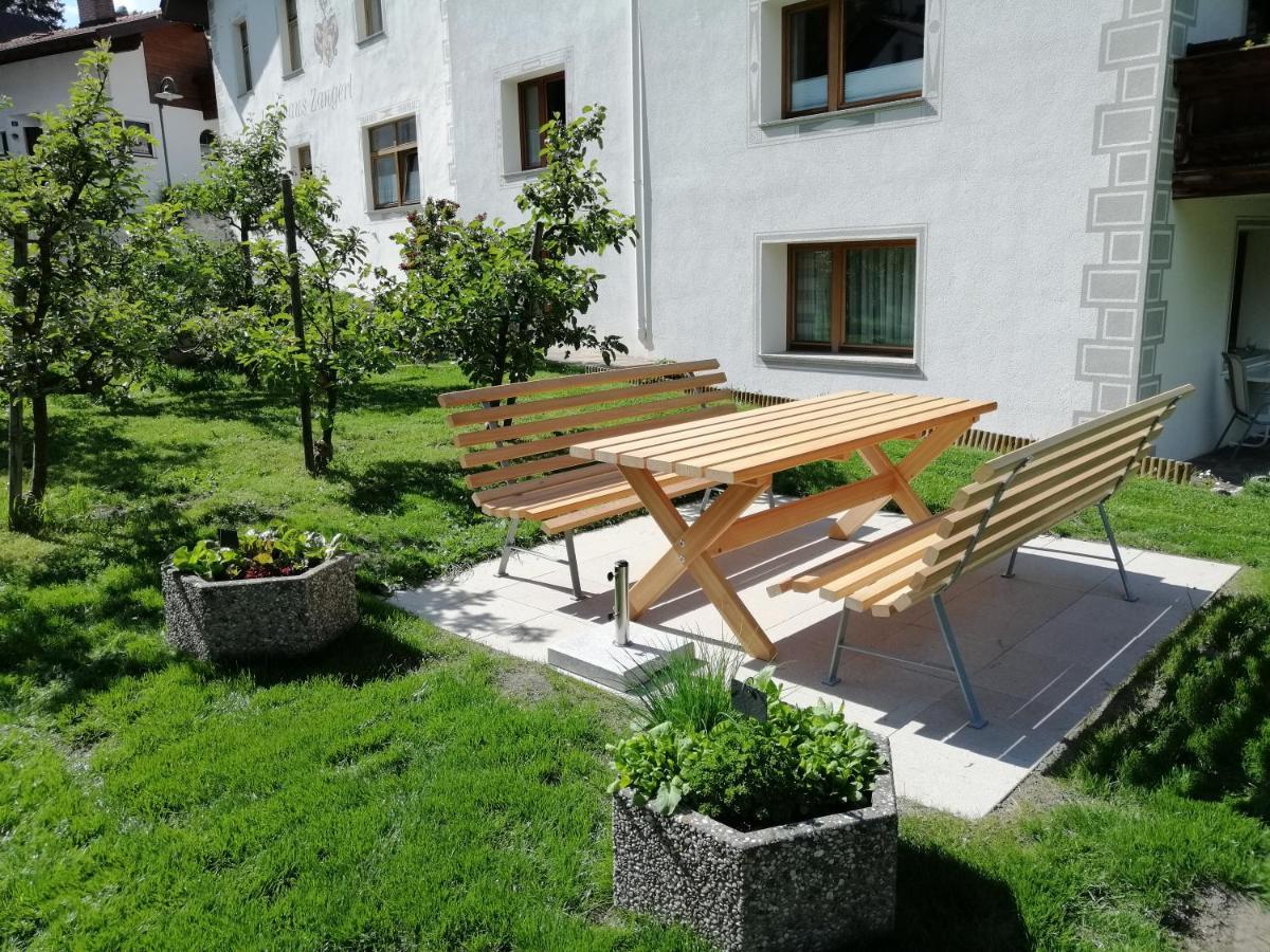 Landhaus Zangerl - Kobelerhof Ландек Екстериор снимка